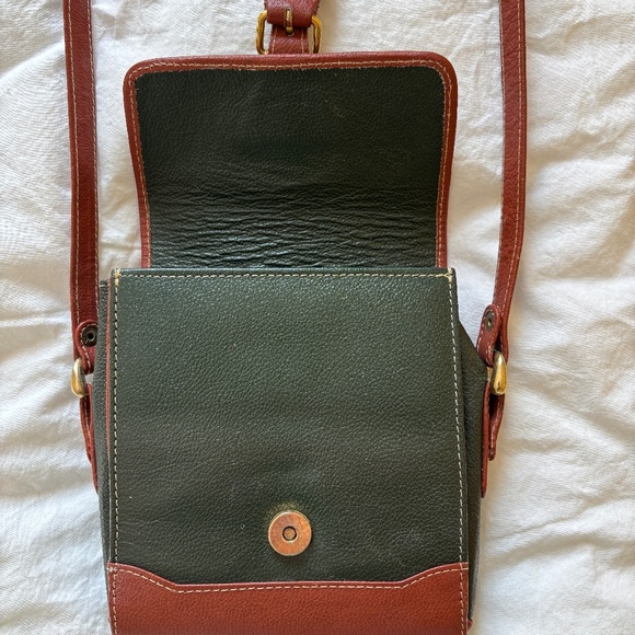 Vintage Dooney & Bourke Small Crossbody – Hunter Green & Chestnut Leather - Picture 5 of 5
